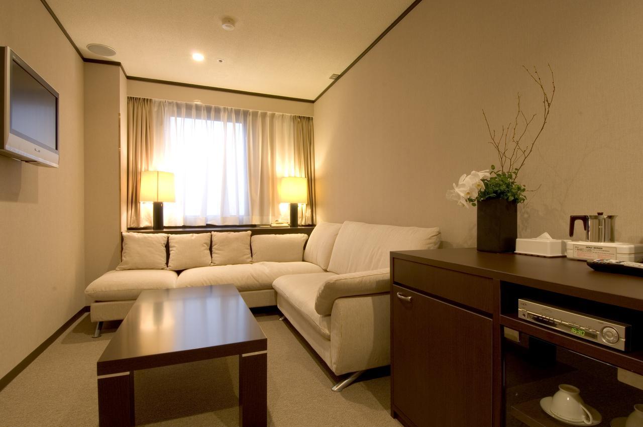 Hotel Binario Komatsu Centre Extérieur photo